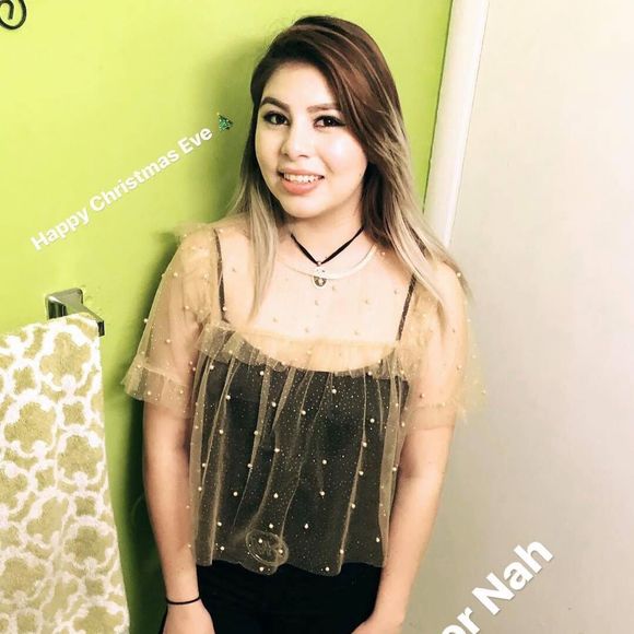 Meet your Posher, Dania - Picture 1 of 1